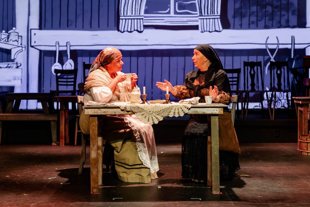 Fiddler on the Roof-24